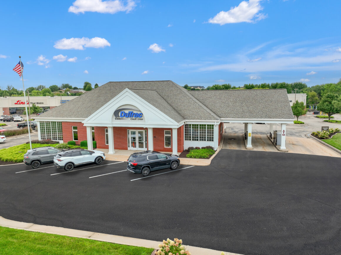 Holliday Drive – Dubuque ATM